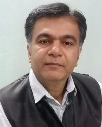 Dr. Raju Trivedi - Book a Naturopath Doctor Near You | Aarutva
